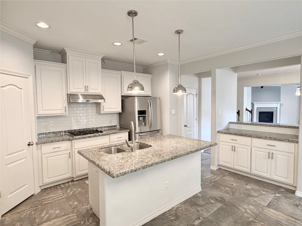4228 Drake Street Houston, TX 77005 - Photo 5 of 21
