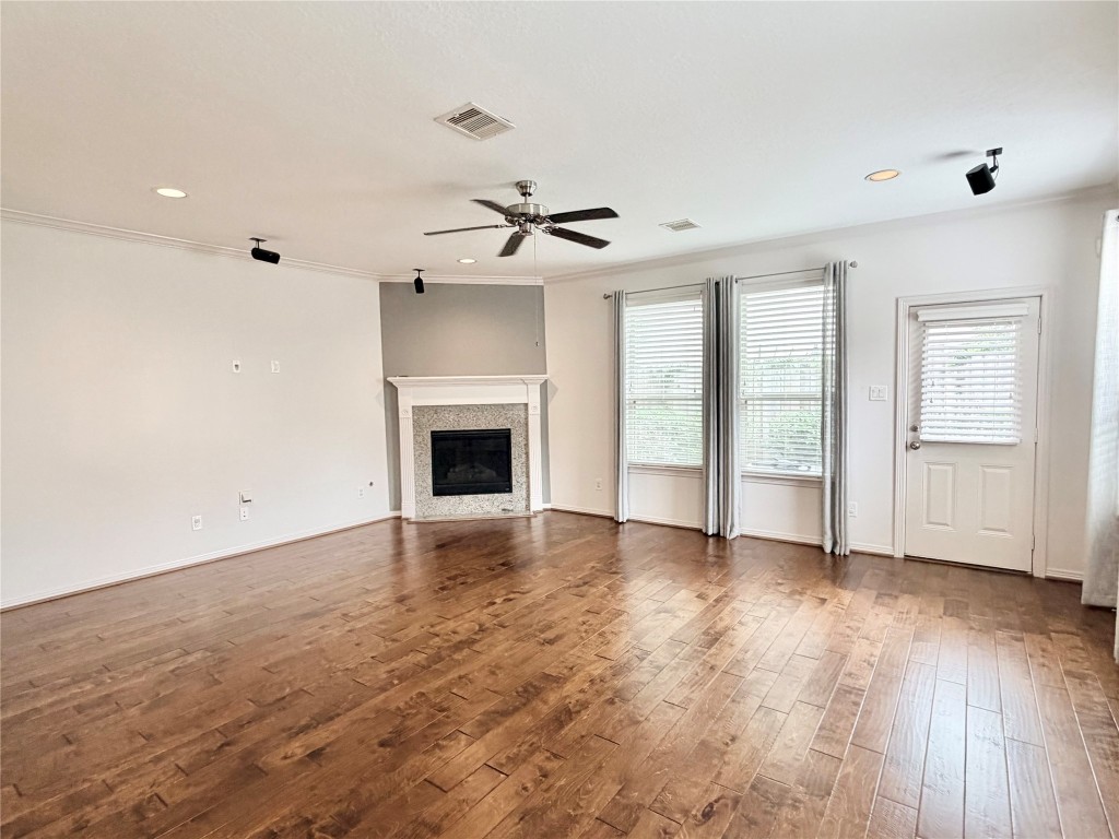 4228 Drake Street Houston, TX 77005 - Photo 8 of 21