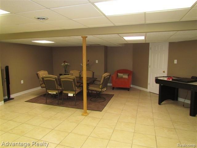 34320 Country Meadow Road New Baltimore, MI 48047 - Photo 17 of 21 bsmt dining (Small).jpg