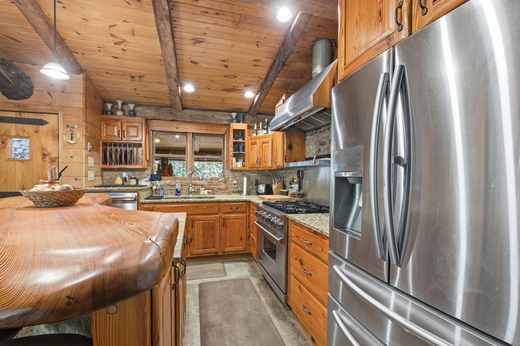 2965 Tate City Road Hayesville, NC 28904 - Photo 14 of 39