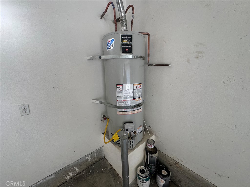 9757 Edenbrook Drive Riverside, CA 92503 - Photo 38 of 40 a room with a window and a wooden floor