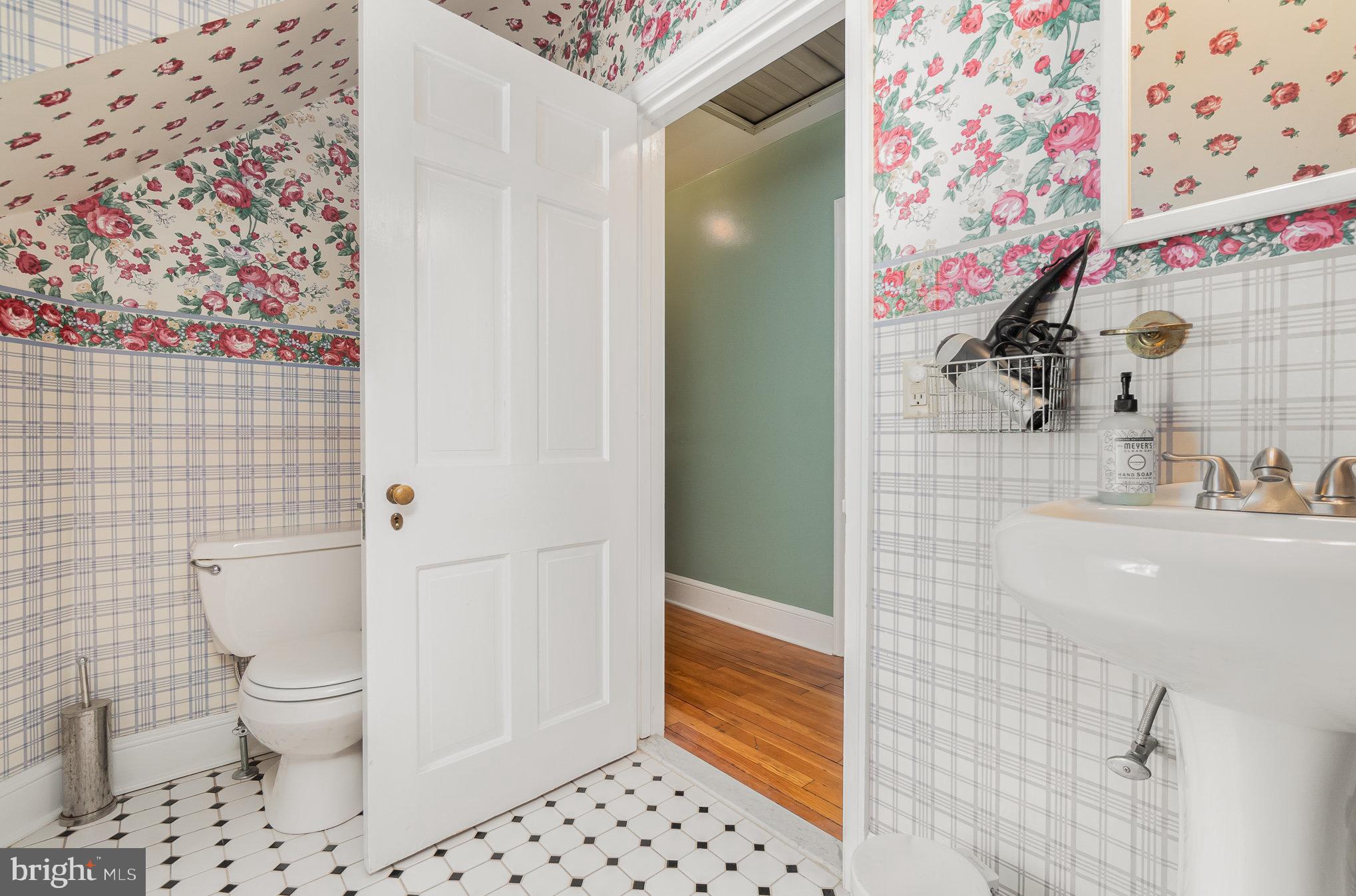 805 Old Joppa Road Joppa, MD 21085 - Photo 68 of 144 Bathroom 2