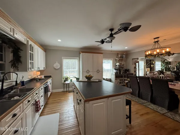 $530,000 | 1134 Seminary-Sumrall Road, Seminary, MS 39479