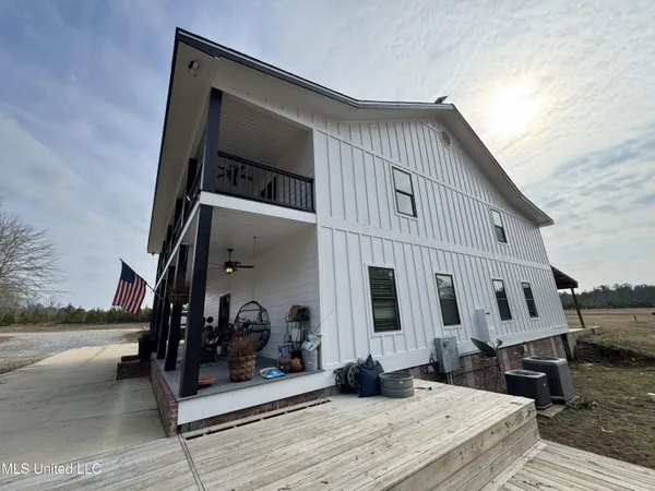 $530,000 | 1134 Seminary-Sumrall Road, Seminary, MS 39479