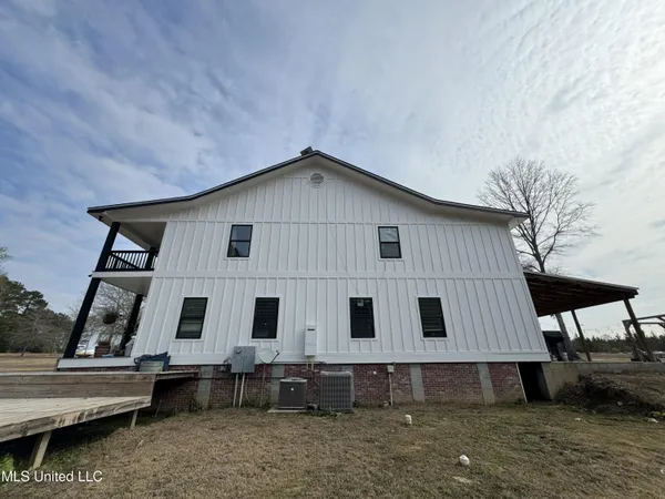 $530,000 | 1134 Seminary-Sumrall Road, Seminary, MS 39479