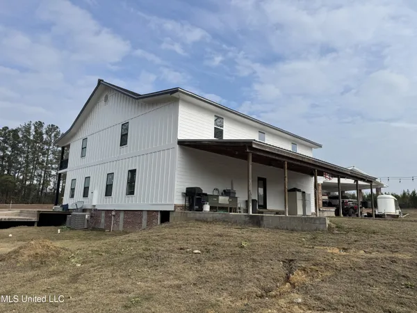 $530,000 | 1134 Seminary-Sumrall Road, Seminary, MS 39479