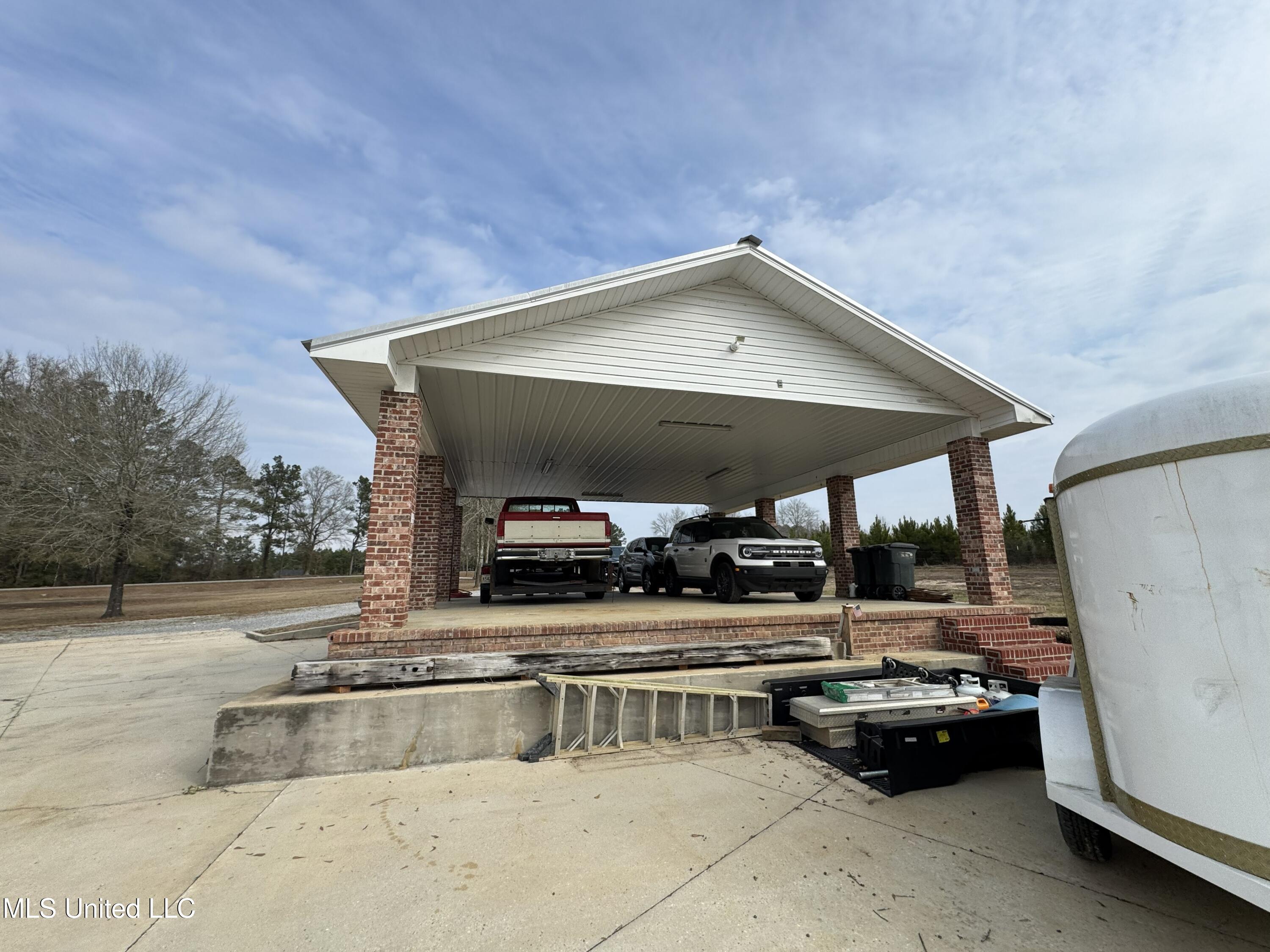 1134 Seminary-Sumrall Road Seminary, MS 39479 - Photo 59 of 81 IMG_8385
