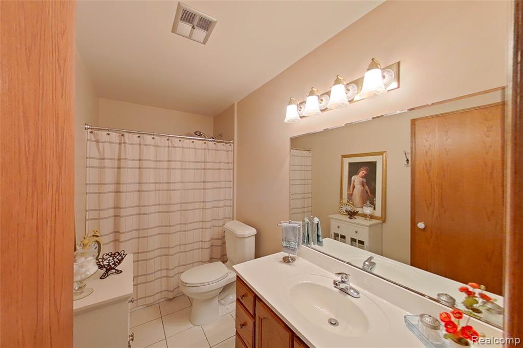 50666 West 9 Mile Road Novi, MI 48374 - Photo 26 of 39 Gallery Image 26