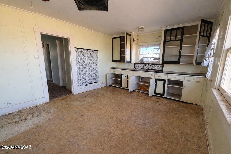 1947 Key Lane Willcox, AZ 85643 - Photo 19 of 26 Kitchen