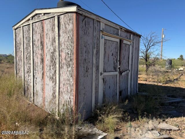 1947 Key Lane Willcox, AZ 85643 - Photo 23 of 26 Shed