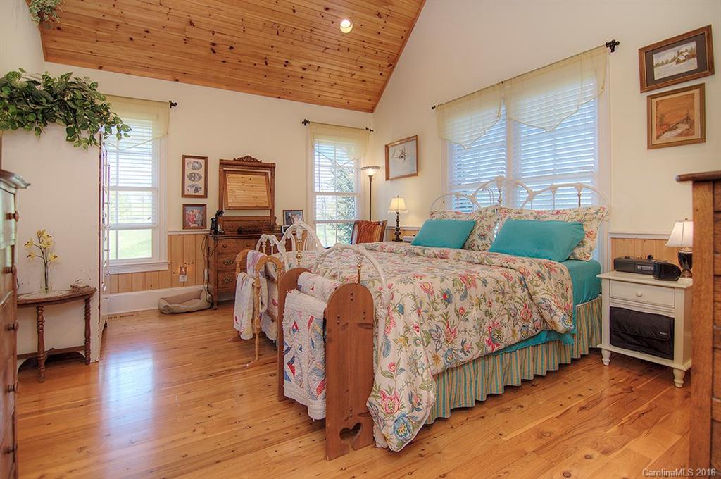 562 Glover Road Ellenboro, NC 28040 - Photo 11 of 24 Gallery Image 11