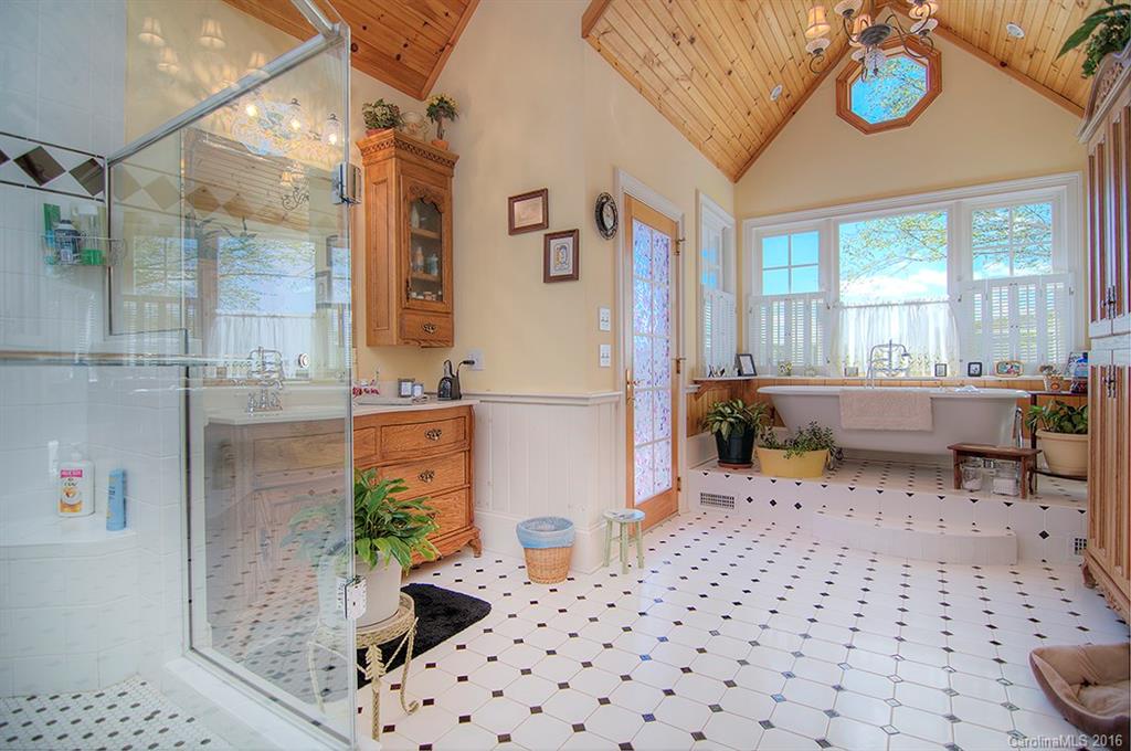 562 Glover Road Ellenboro, NC 28040 - Photo 12 of 24 Gallery Image 12