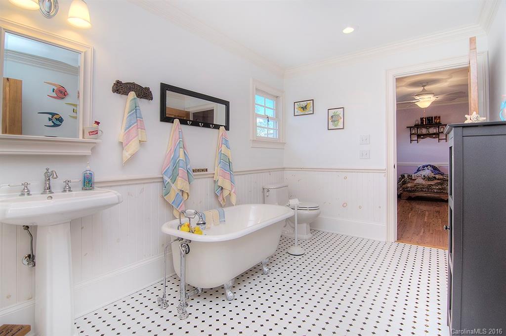 562 Glover Road Ellenboro, NC 28040 - Photo 15 of 24 Gallery Image 15