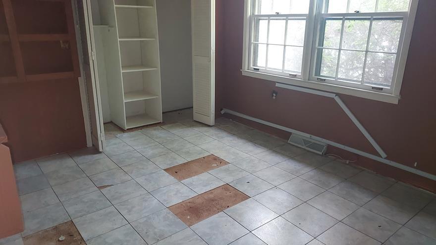 534 Weatherford Road Orangeburg, SC 29115 - Photo 4 of 11 Bed1