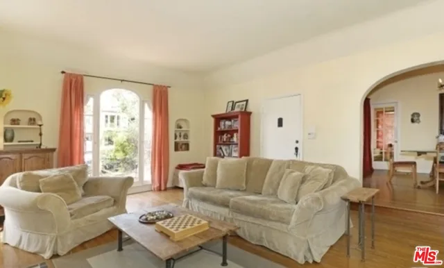 $3,960 | 1122 South Hayworth Avenue, Los Angeles, CA 90035