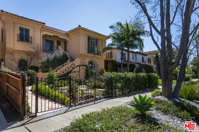 $3,960 | 1122 South Hayworth Avenue, Los Angeles, CA 90035