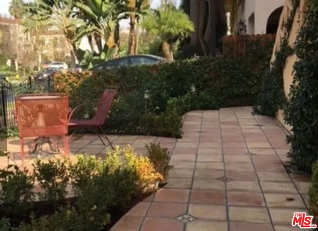 $3,960 | 1122 South Hayworth Avenue, Los Angeles, CA 90035