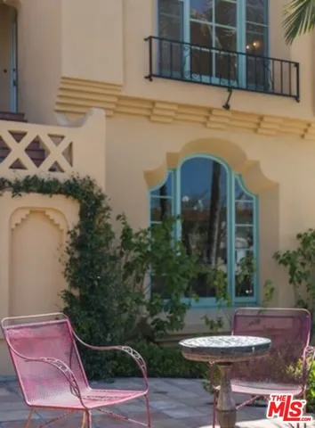 $3,960 | 1122 South Hayworth Avenue, Los Angeles, CA 90035