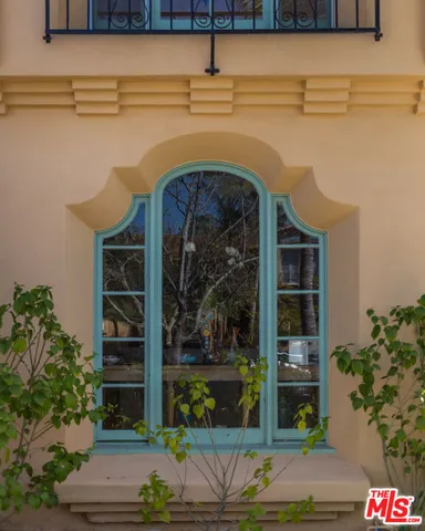 $3,960 | 1122 South Hayworth Avenue, Los Angeles, CA 90035