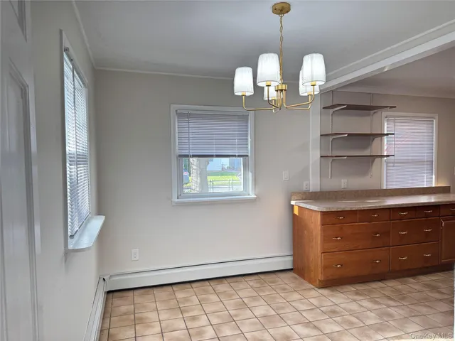 $4,600 | 129 Spring Lane, Levittown, NY 11756