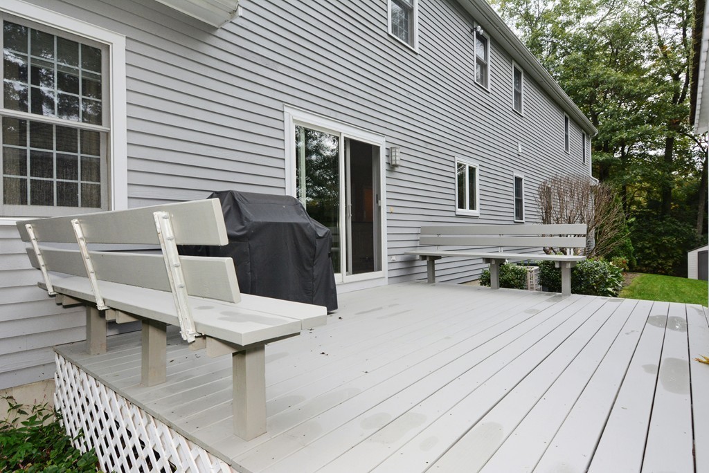 12 Horseneck Road Shrewsbury, MA 01545 - Photo 22 of 30 Gallery Image 22