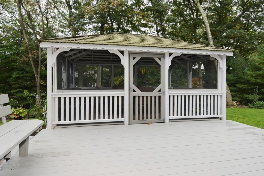 12 Horseneck Road Shrewsbury, MA 01545 - Photo 23 of 30 Gallery Image 23