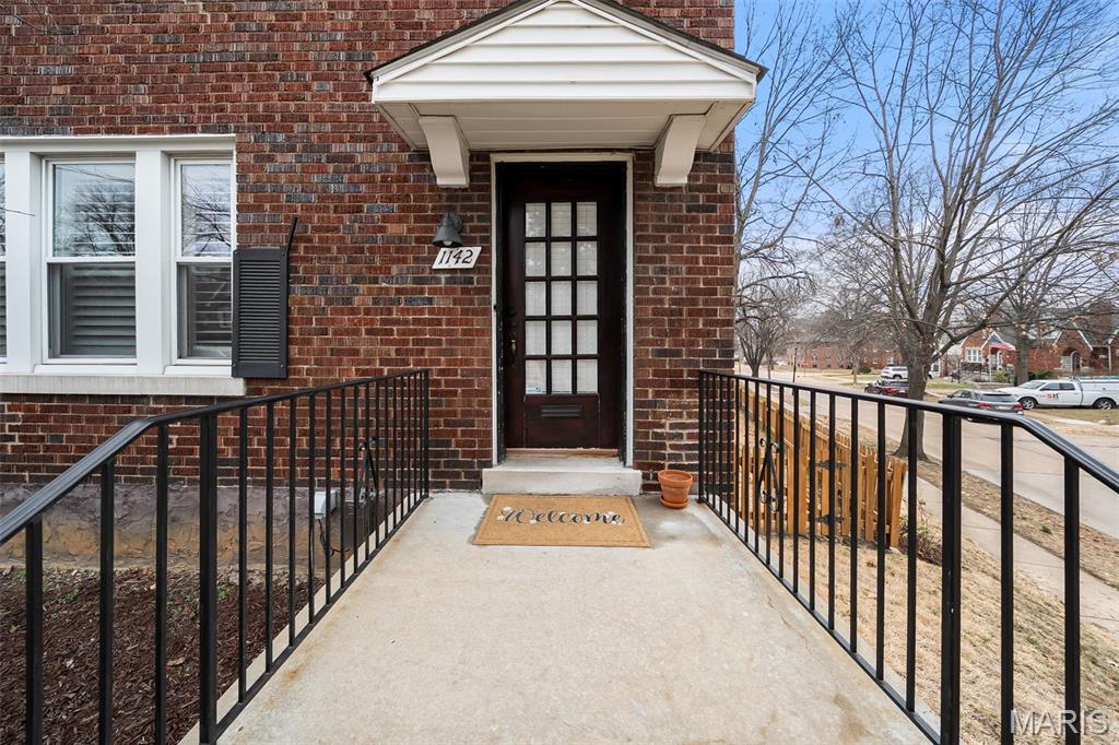 1140 Ralph Terrace Richmond Heights, MO 63117 - Photo 4 of 38