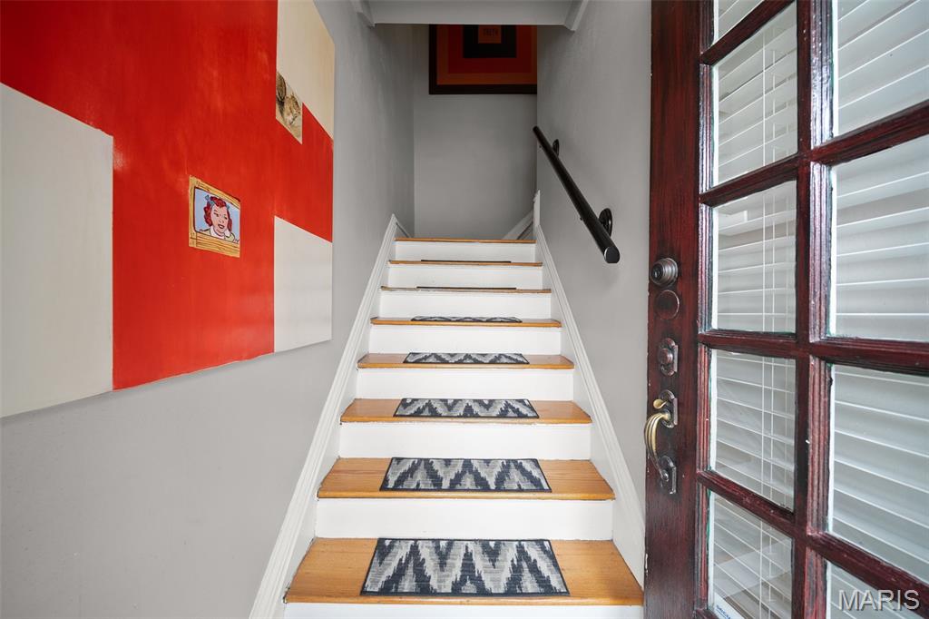 1140 Ralph Terrace Richmond Heights, MO 63117 - Photo 5 of 38