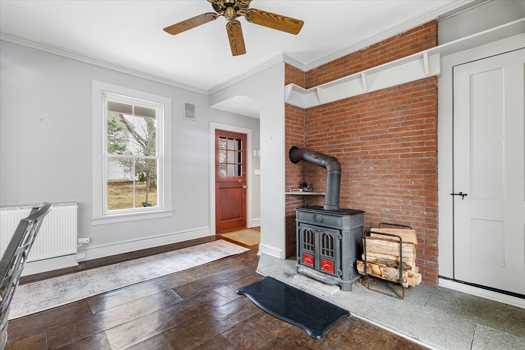 14 Maple Street Sturbridge, MA 01566 - Photo 18 of 37