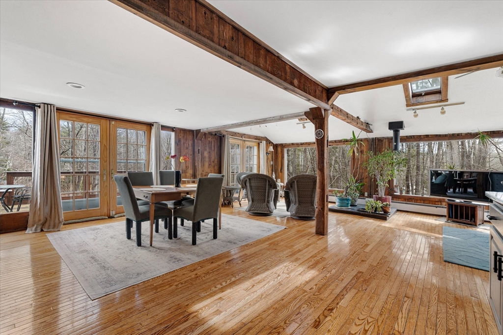 14 Maple Street Sturbridge, MA 01566 - Photo 24 of 37