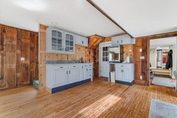 $799,900 | 14 Maple Street, Sturbridge, MA 01566