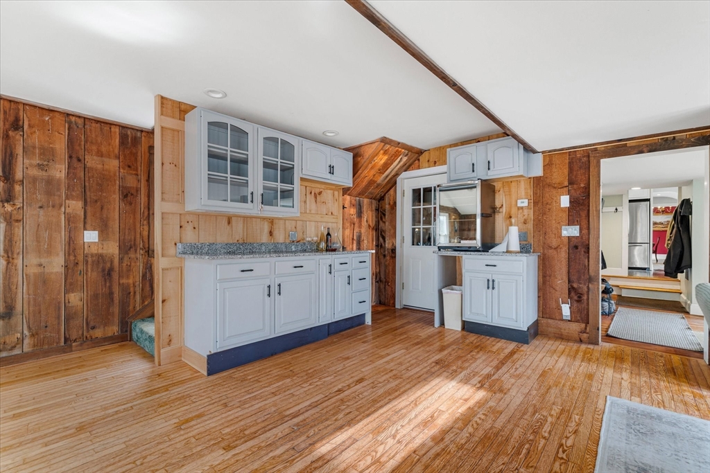 14 Maple Street Sturbridge, MA 01566 - Photo 26 of 37