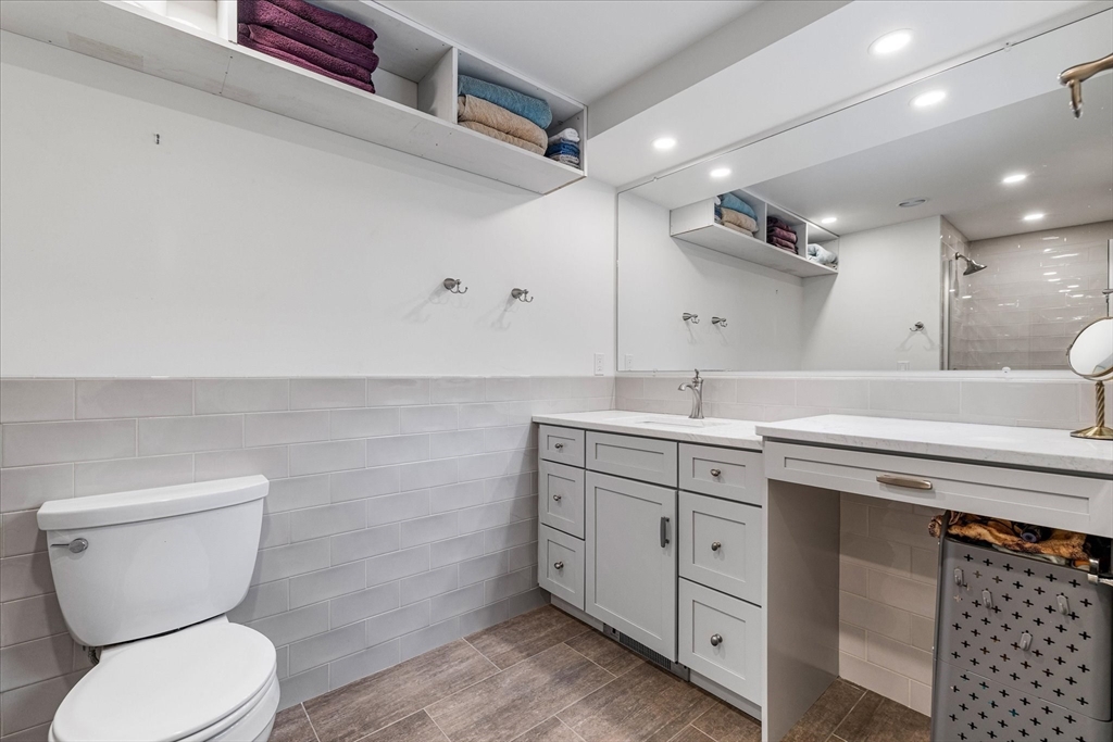 14 Maple Street Sturbridge, MA 01566 - Photo 36 of 37