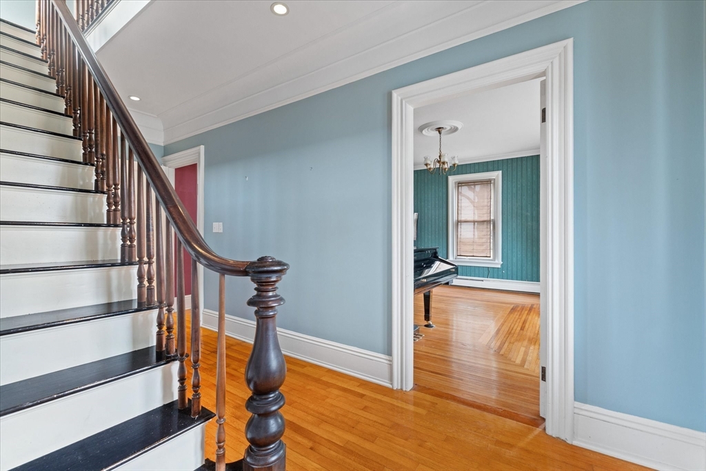 14 Maple Street Sturbridge, MA 01566 - Photo 9 of 37