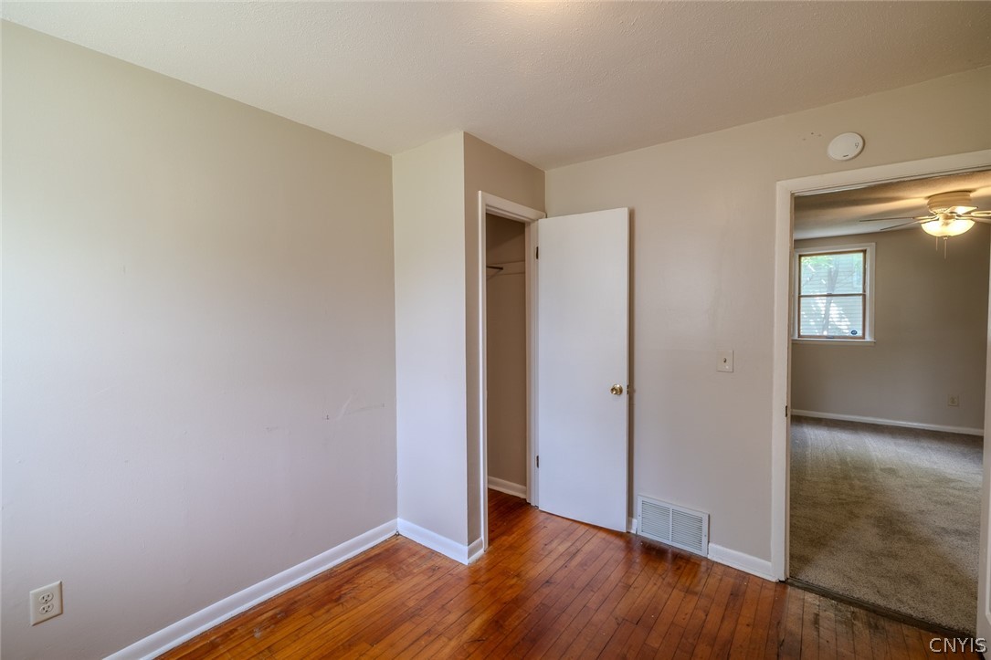 1406 Butternut Street Syracuse, NY 13208 - Photo 11 of 42
