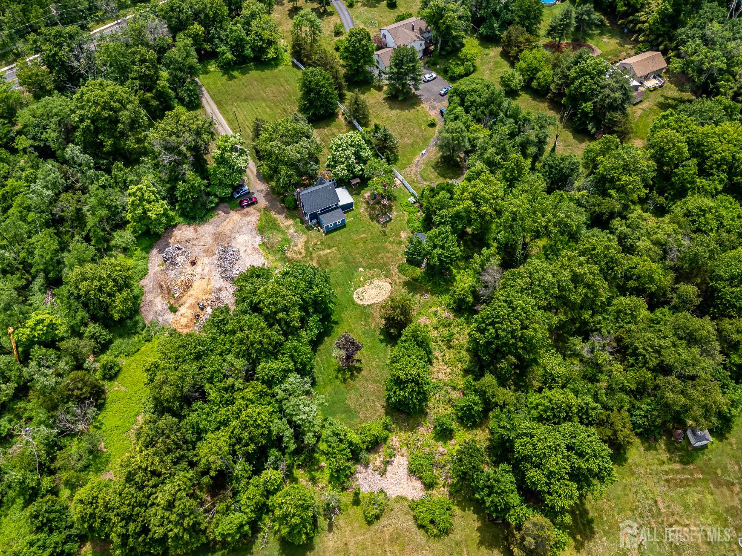 78 Falcon Road Hillsborough, NJ 08844 - Photo 7 of 53
