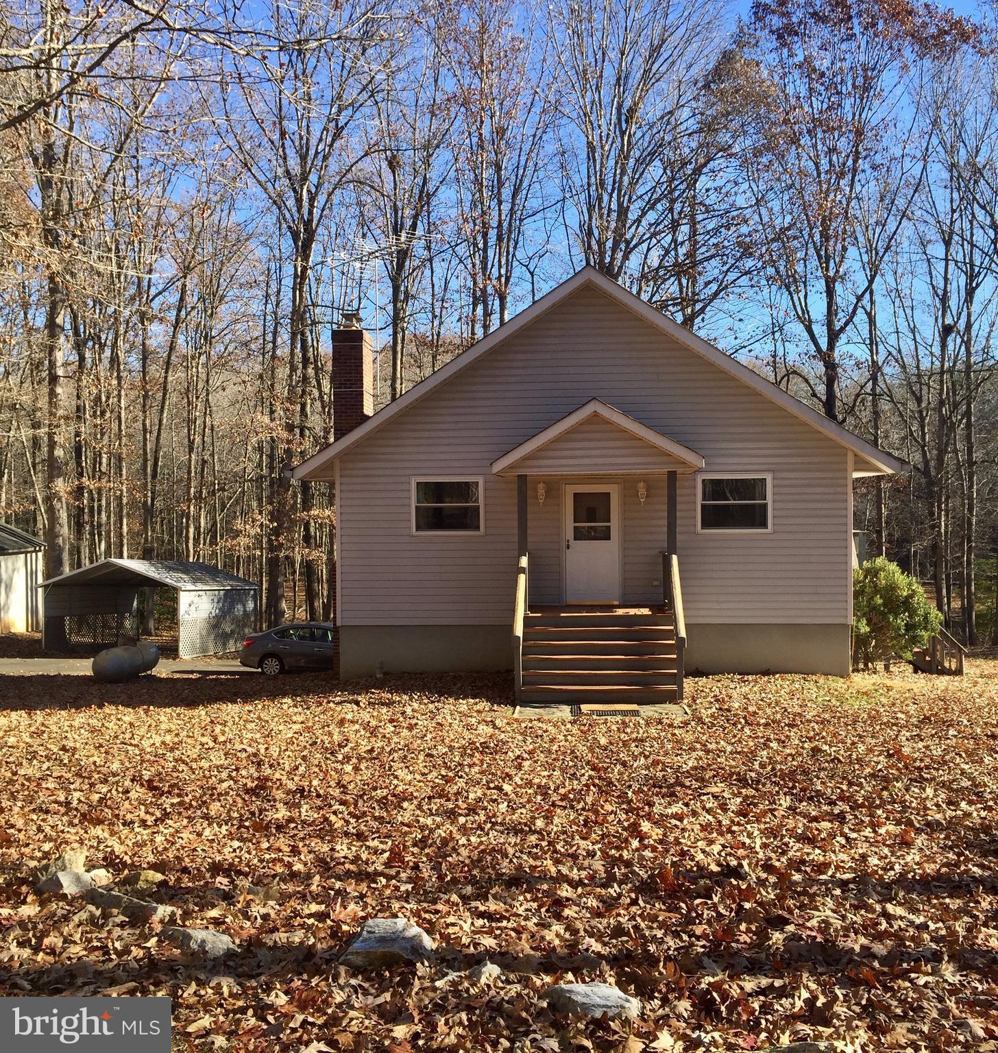 Charming cottage in the woods
