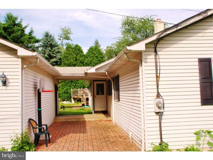 3809 Buckwampum Road Riegelsville, PA 18077 - Photo 19 of 21 Patio