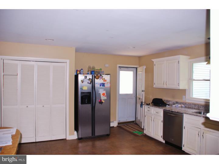 3809 Buckwampum Road Riegelsville, PA 18077 - Photo 6 of 21 Kitchen