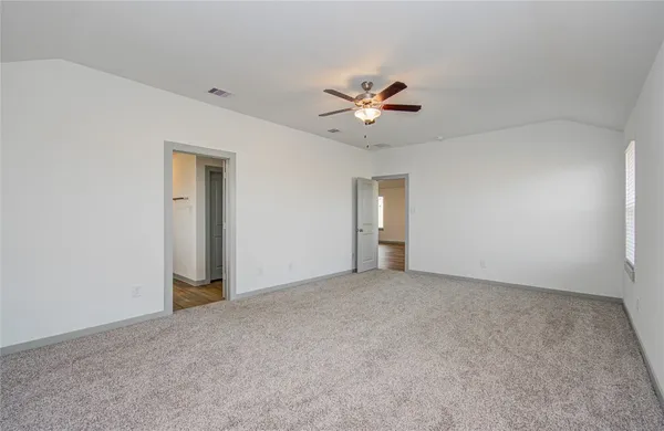 $2,900 | 13922 Bay Crest, Texas City, TX 77568