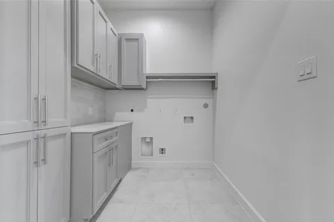 $888,800 | 12820 Verdi Drive, Houston, TX 77024