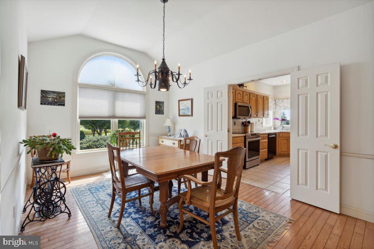 151 Schoff Road Atglen, PA 19310 - Photo 4 of 29 Dining Room