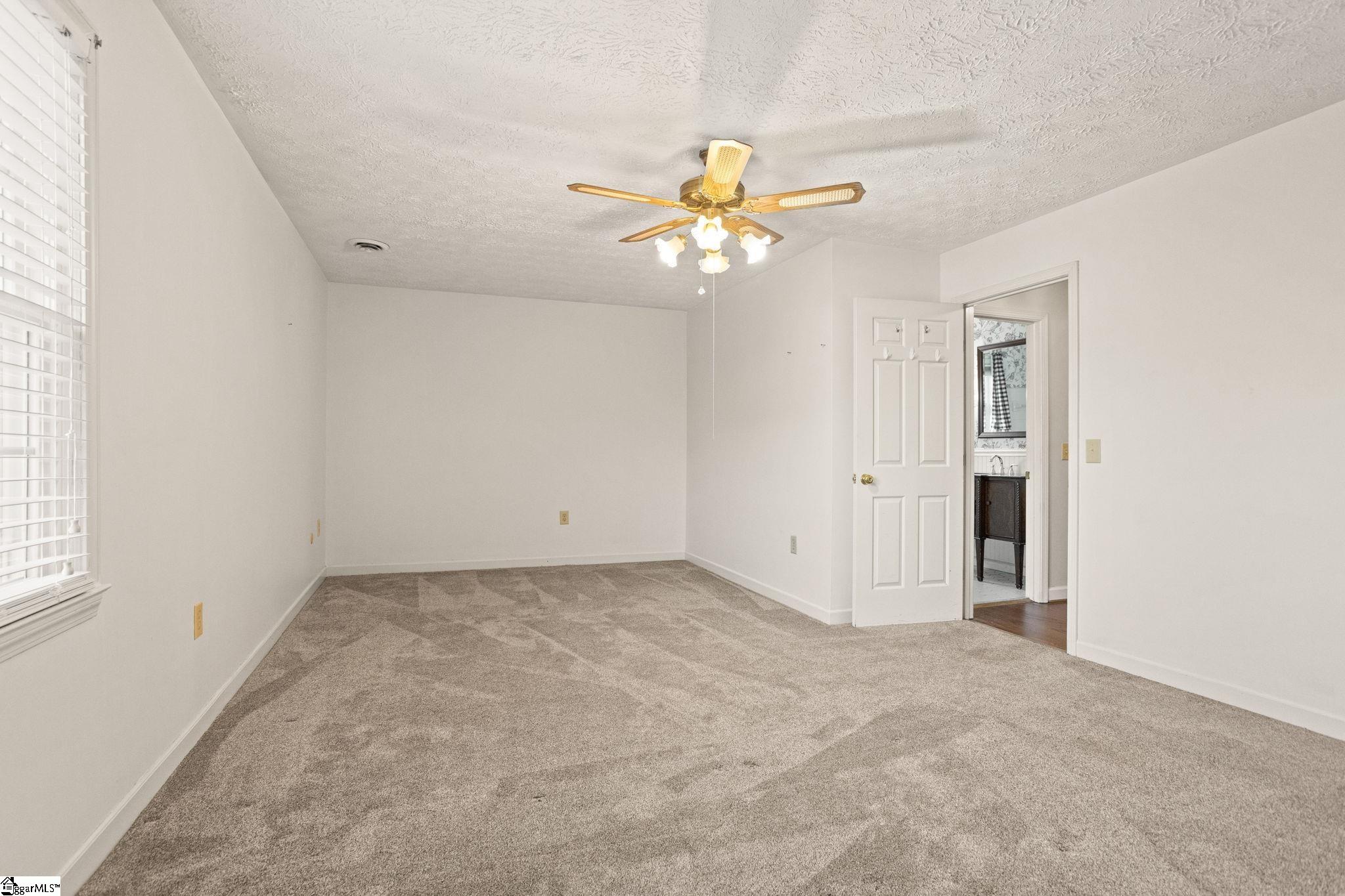 1202 Plantation Drive Simpsonville, SC 29681 - Photo 21 of 35