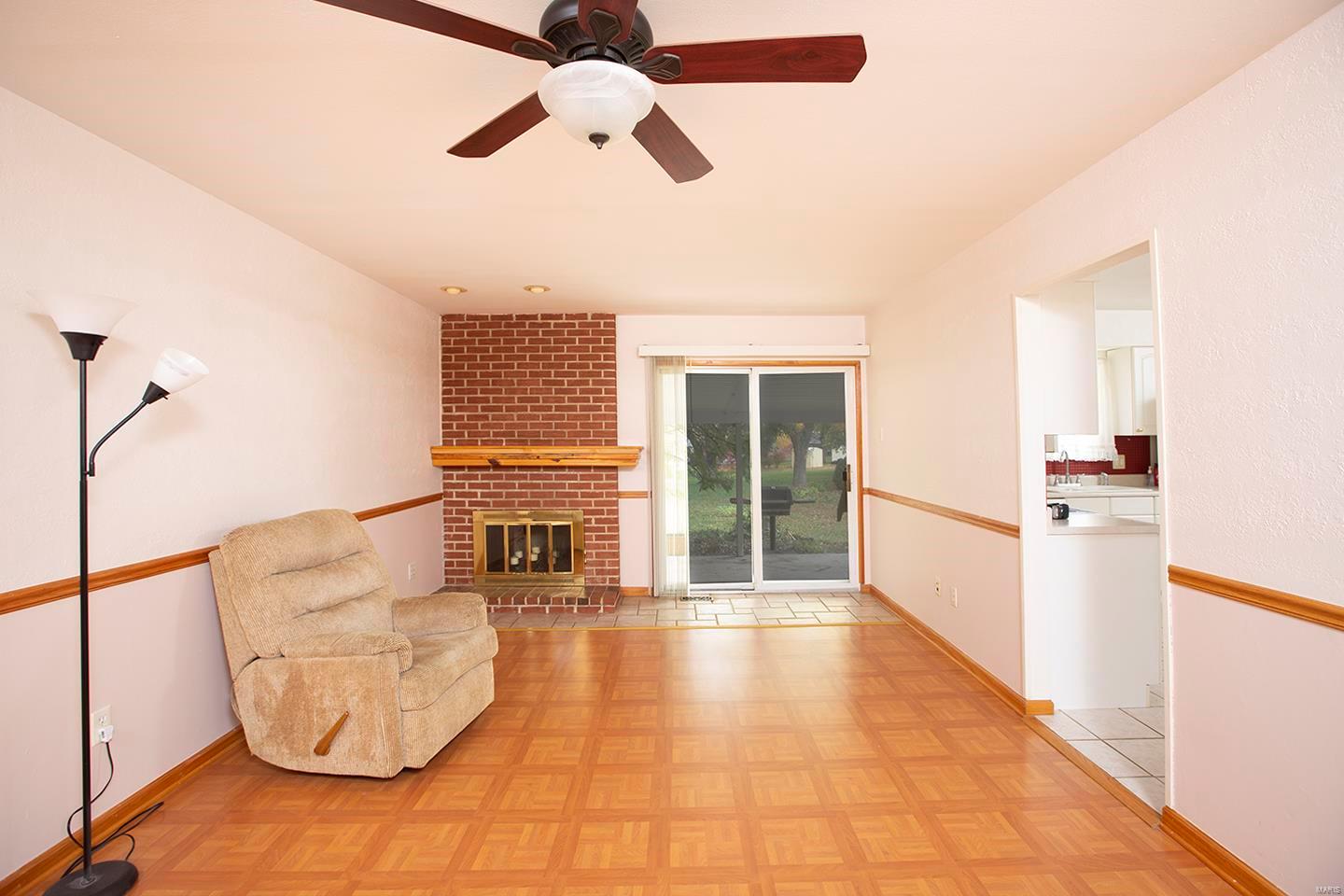 413 Hunters Ridge St. Charles, MO 63301 - Photo 14 of 49 Gallery Image 14