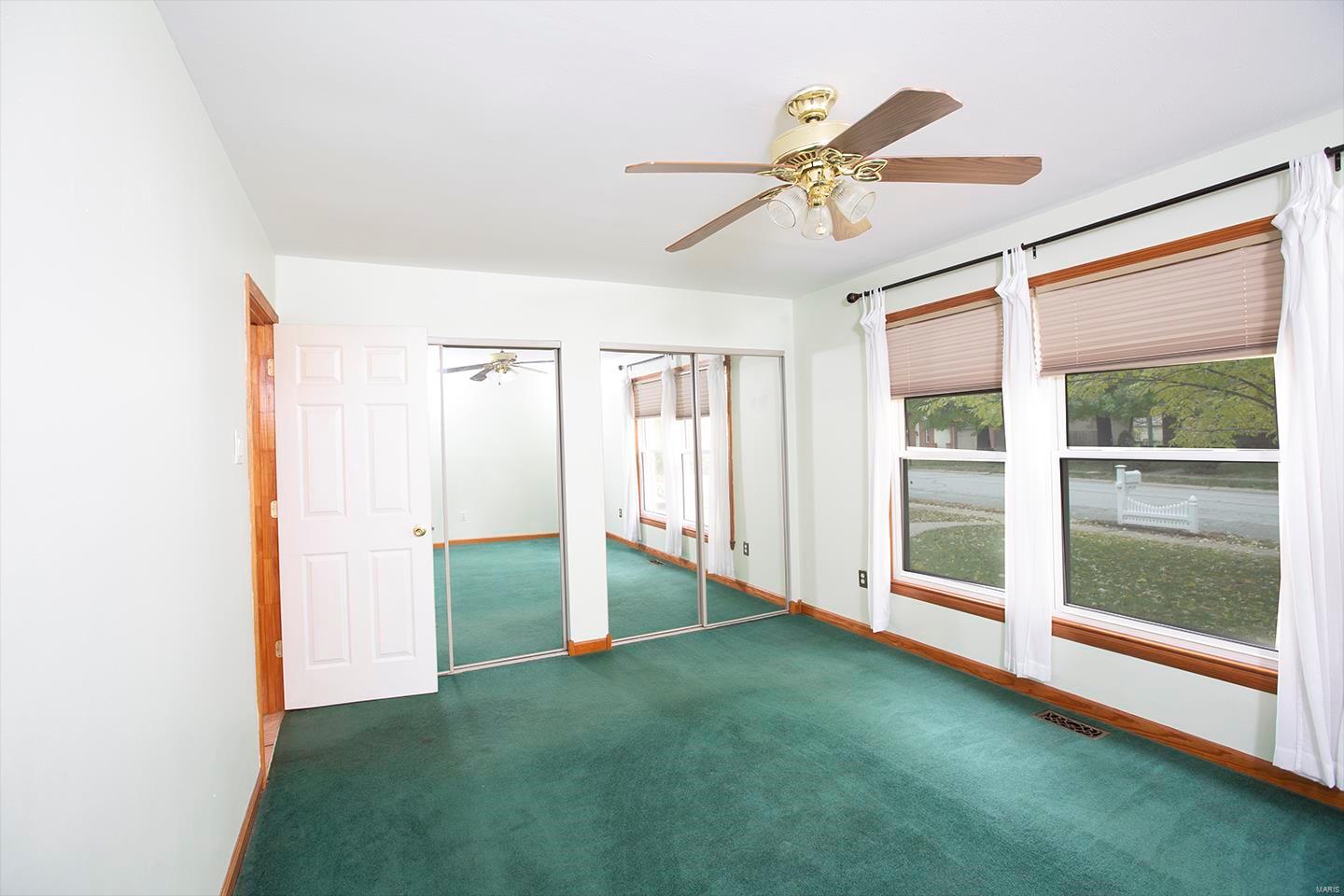 413 Hunters Ridge St. Charles, MO 63301 - Photo 26 of 49 Gallery Image 26
