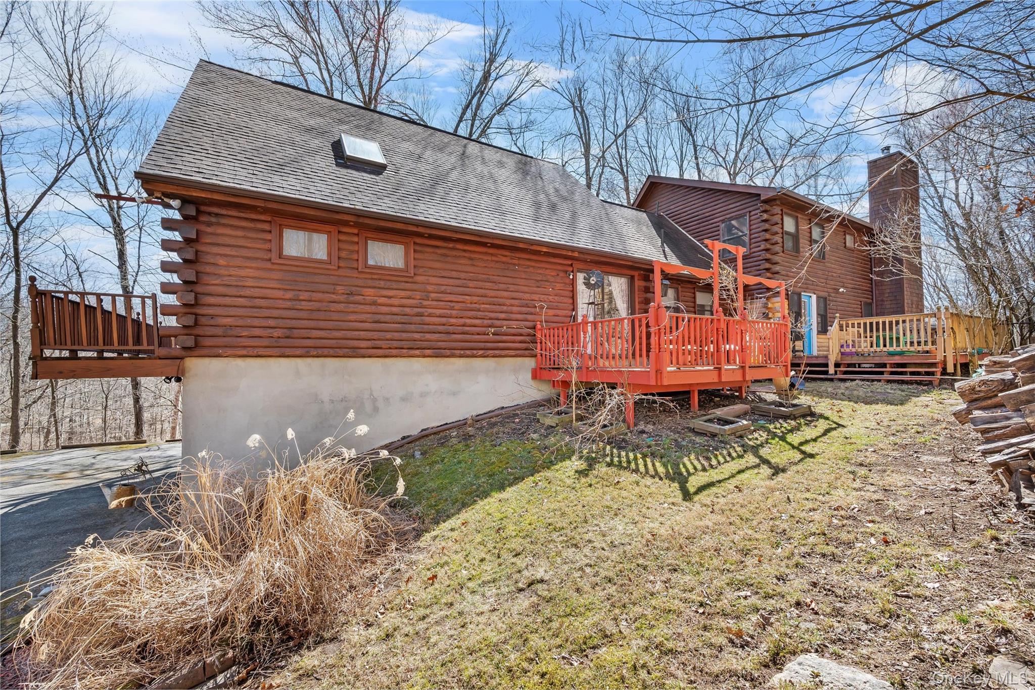 1085 County Rte 17 Montgomery, NY 12549 - Photo 47 of 50 a backyard of a house