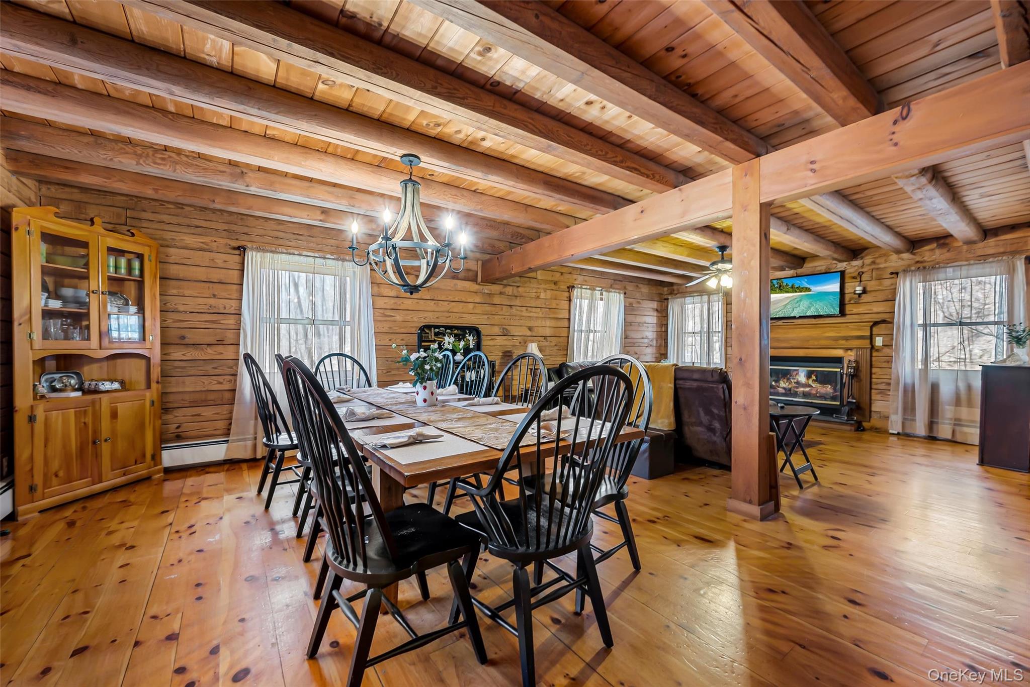 1085 County Rte 17 Montgomery, NY 12549 - Photo 6 of 50 a view of a dining room with furniture