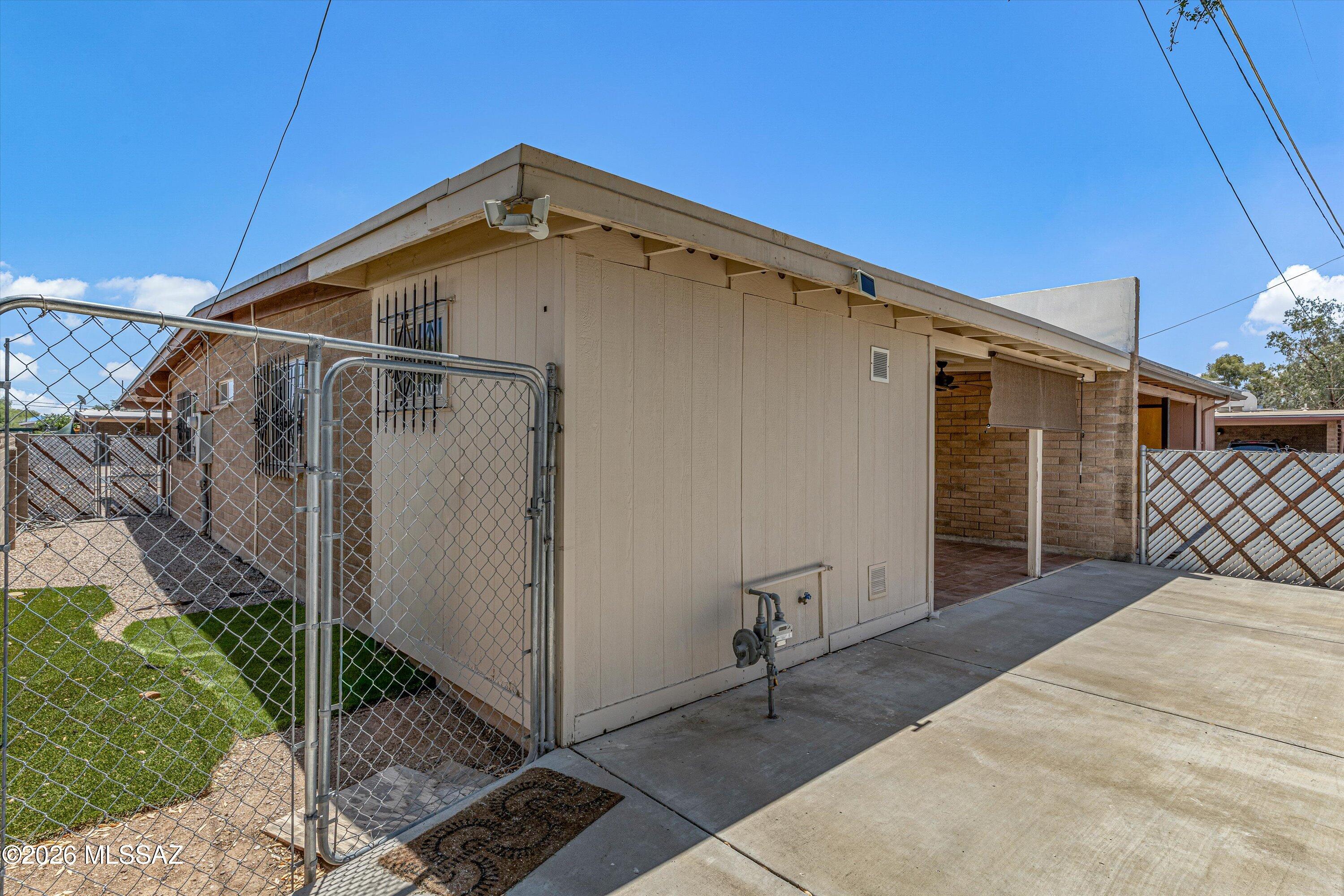 3352 East Fort Lowell Road Tucson, AZ 85716 - Photo 27 of 32