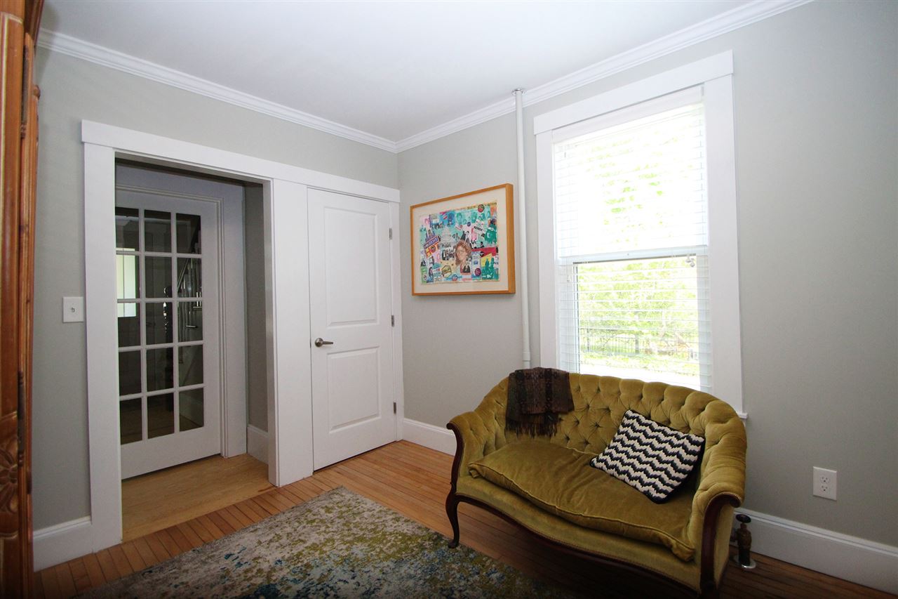 22 Back River Road Dover, NH 03820 - Photo 11 of 28