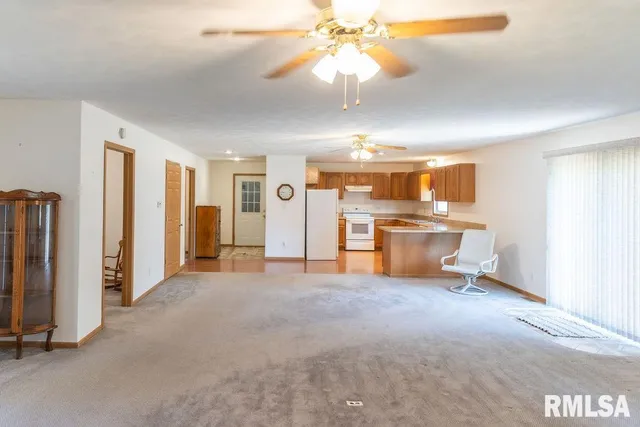 $185,000 | 601 Lincoln Street, St. David, IL 61563